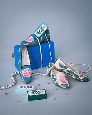 ビームス クチュール×ルル メリー、ショコラサブレ着想の“薔薇”バッグ