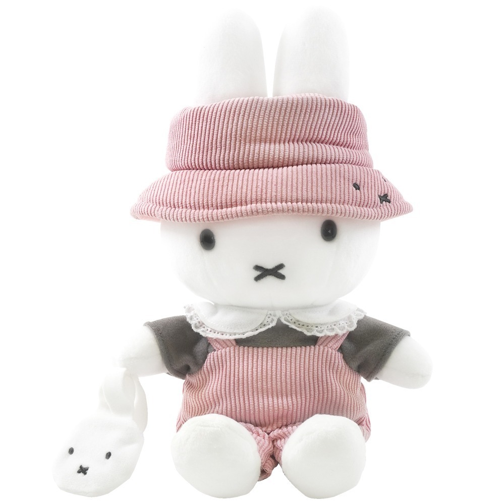 ミッフィーグッズが有楽町マルイに集結、秋コーデのぬいぐるみや耳付き