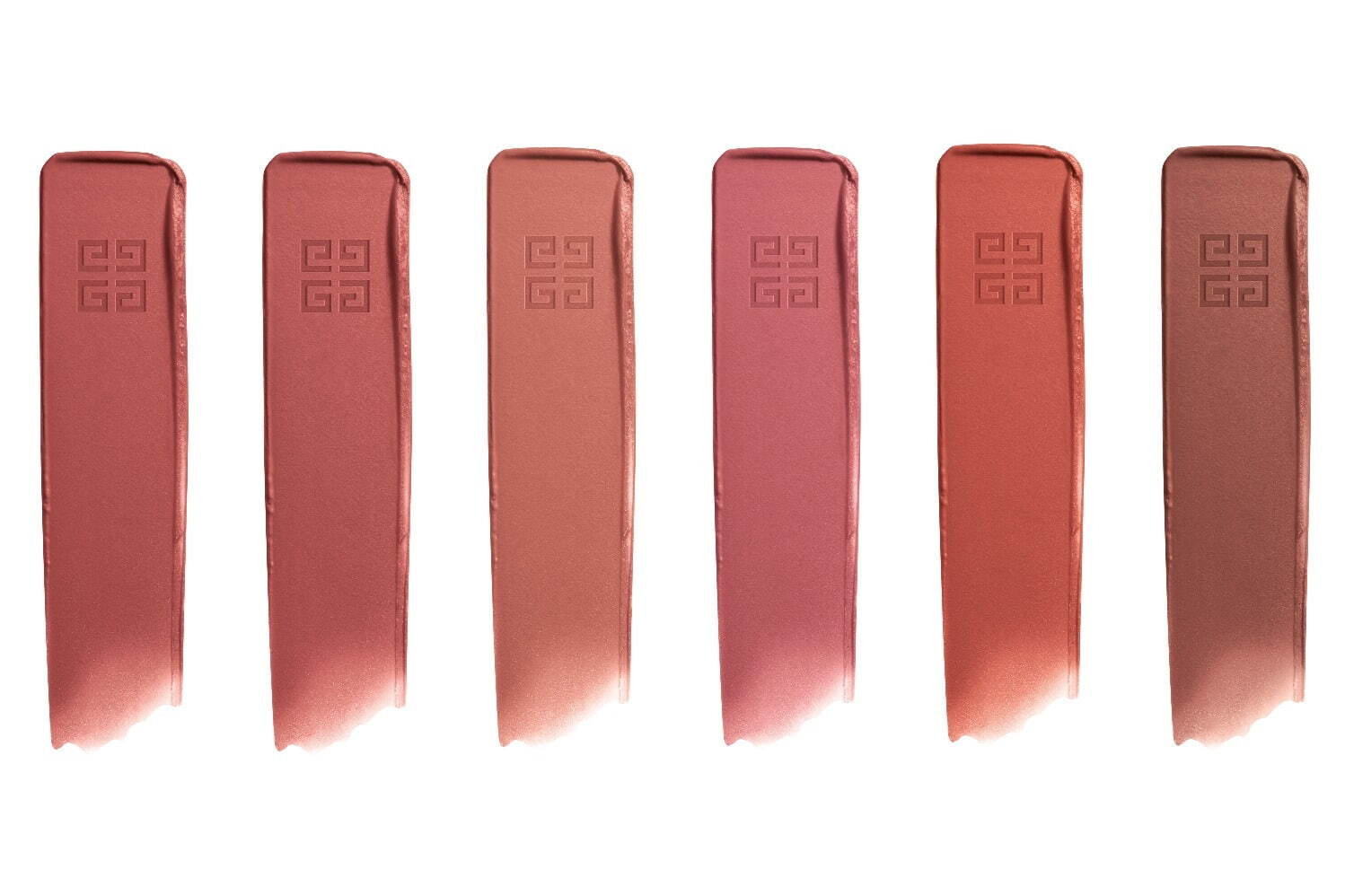 ジバンシイ25年秋コスメ、“ふんわり”ベルベットマット新感覚スリム