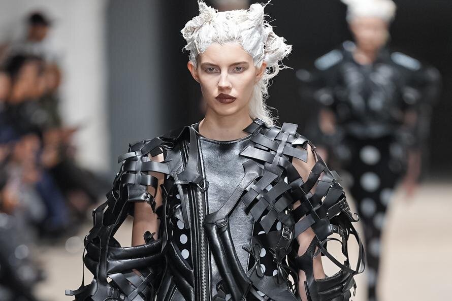 ジュンヤ ワタナベ(JUNYA WATANABE) コレクション - ファッションプレス