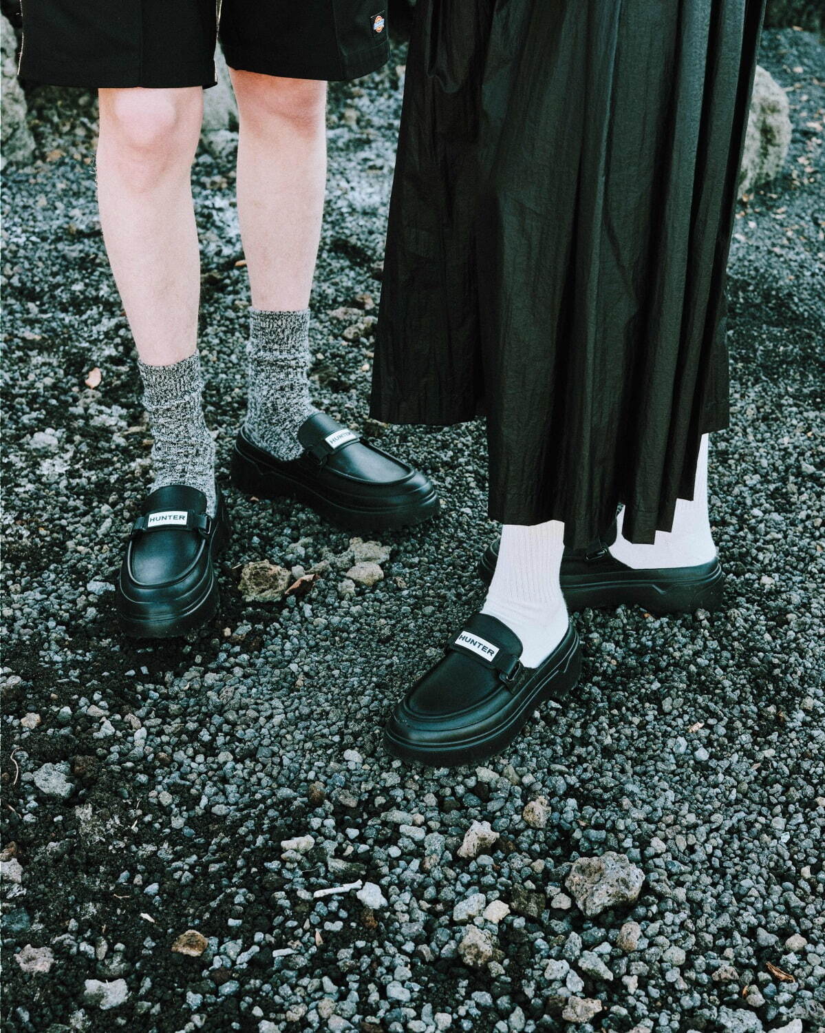 ハンター×アダム エ ロペの軽い厚底ミュールローファー、耐水レザーに