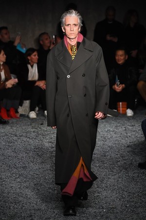 マルニ 2018-19年秋冬メンズコレクション - 自由を謳歌する答えのない