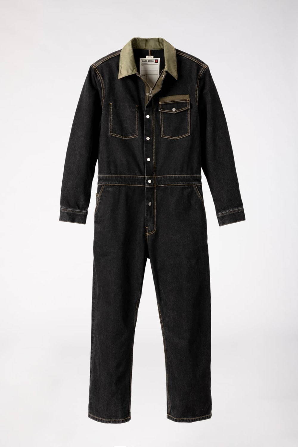 ZARA“ミリタリーウェア”にインスパイアされた新作、デニムジャンプ