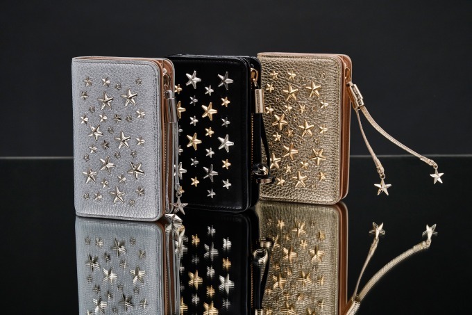 ジミー チュウ、クリスマスに向けた「スタースタッズ」クリスタルの