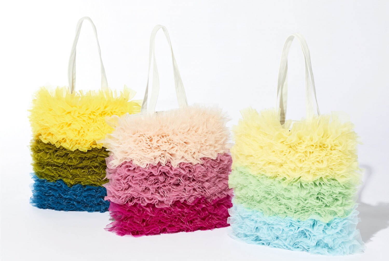 トモ コイズミ“フリル”を飾ったバッグなど阪急うめだ本店に、フリルの