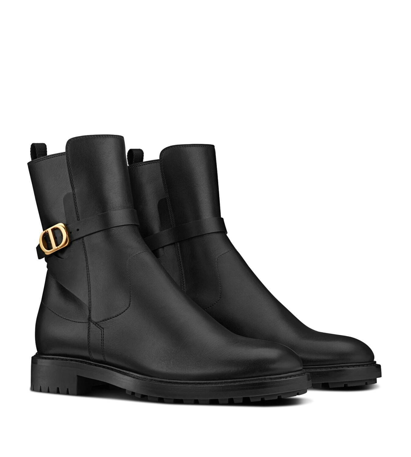 ディオールの2021秋冬レディースブーツ、“CD”バックルやシグネチャーが