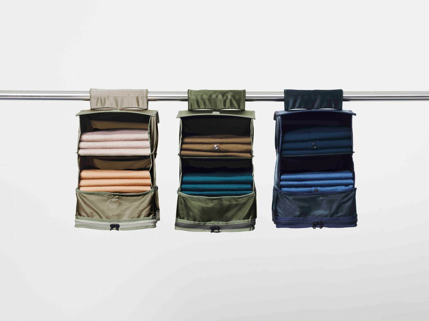 ジョン スメドレー×ポーター“ニット専用”トラベルケース第2弾、シワや