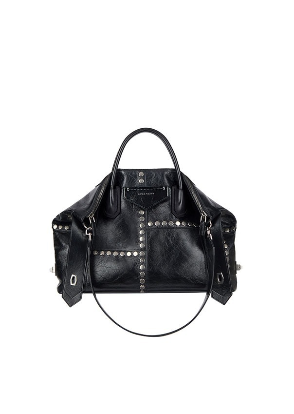 ジバンシィ新作バッグ「アンティゴナ・ソフト」滑らかなカーフレザー