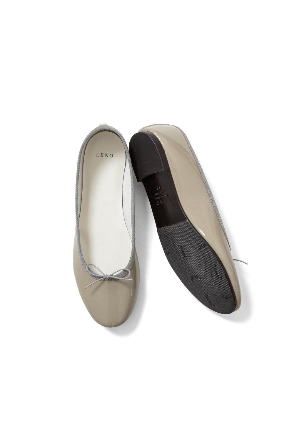 リノの新作バレエシューズ - 日本人の足に合うオリジナル木型を使用