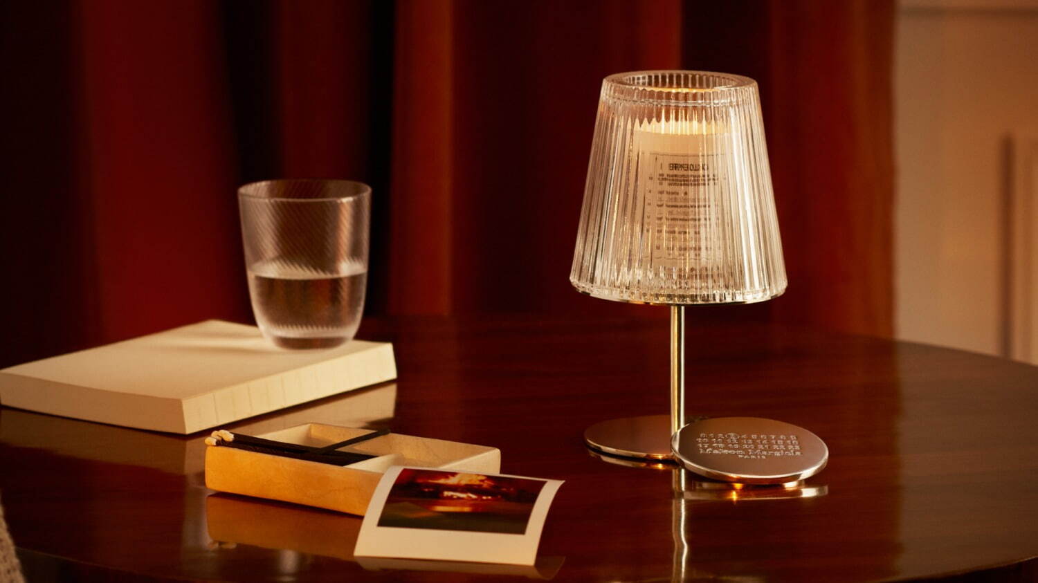 メゾン マルジェラ「レプリカ」フレグランス初のキャンドルホルダー