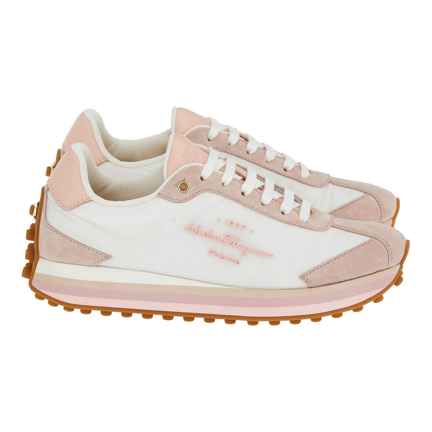 サルヴァトーレ フェラガモ新作スニーカー、レインボーソールの