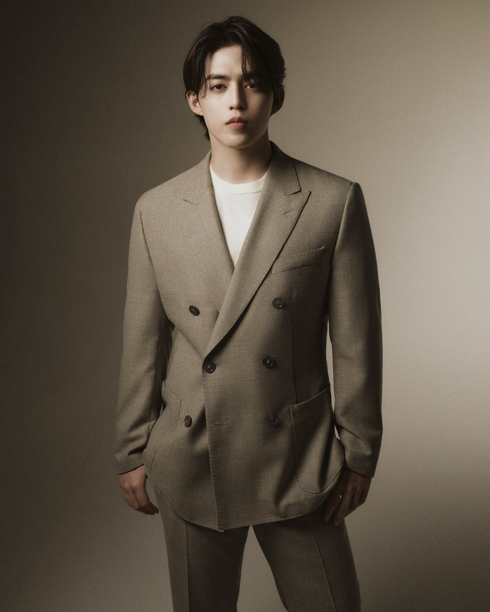 ボスがSEVENTEEN エスクプスをブランドアンバサダーに起用