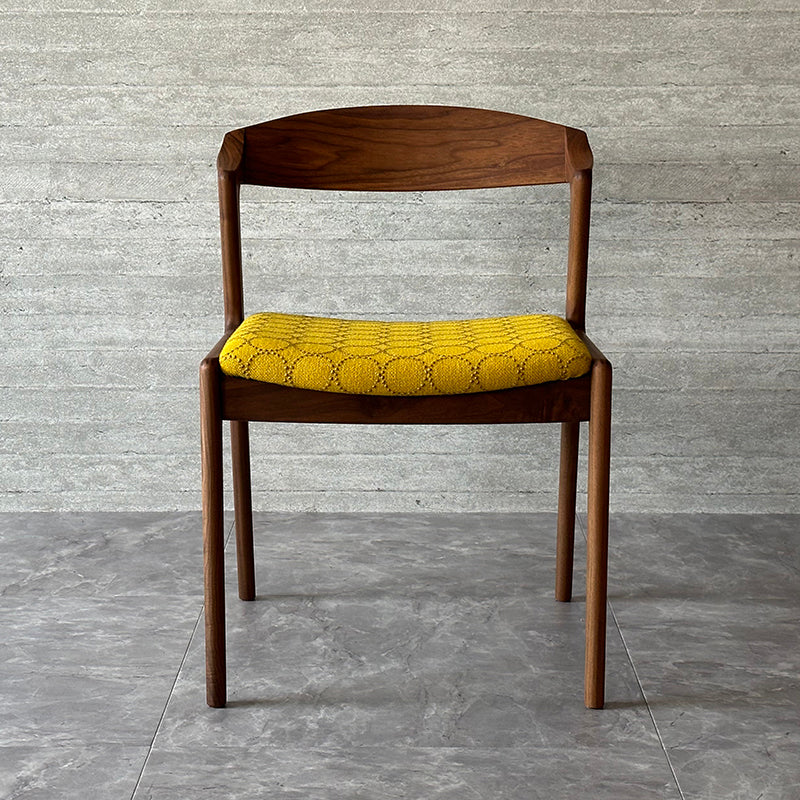 シキファニチア ユナ セミアームチェア – FELICE.ONLINE