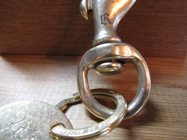 RATS/KEY HOLDER BRASS RATS