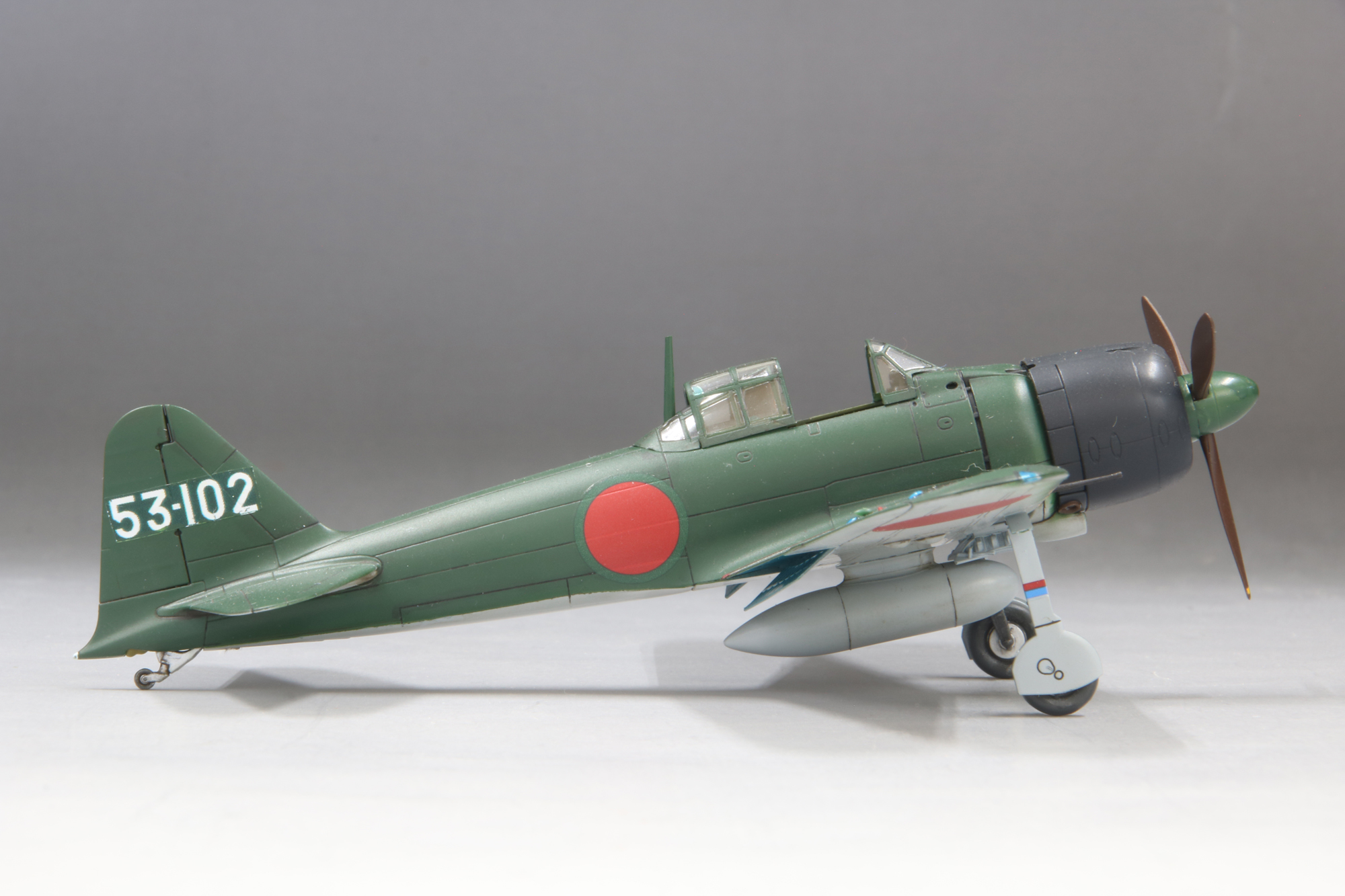 1/72零式艦上戦闘機五二型（三菱製・初期型）_ファインモールド