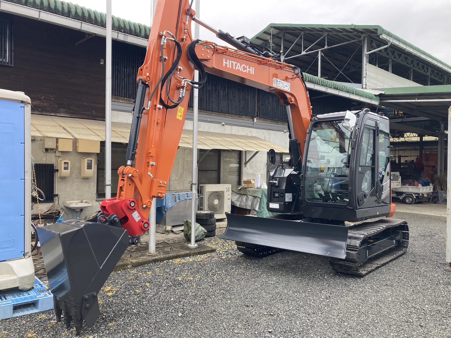 新車納入実績】日立建機 油圧ショベル「ZX75USL-5B」多目的に活躍