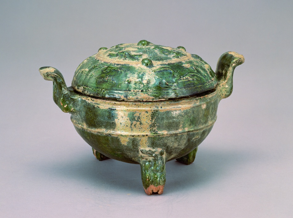 貝殻型陶器の器 褐色と緑 貝殻型陶器の器 褐色と緑