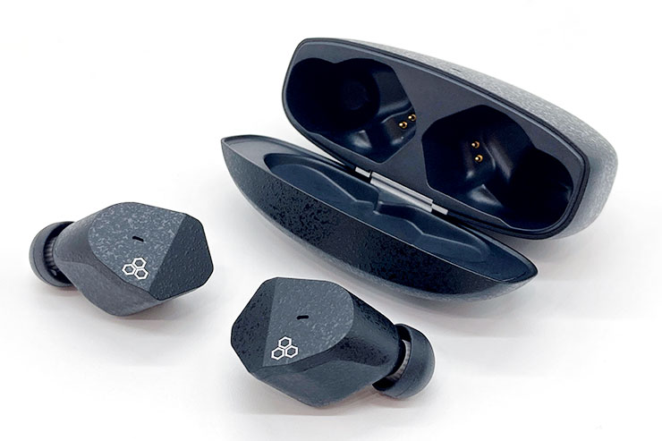 試聴レビュー】final ZE3000は完全ワイヤレスイヤホンの新たな定番