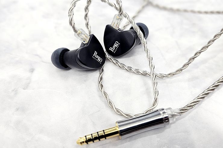 SeeAudio Rinko レビュー | 絶妙なチューニングが施されたコスパの高い