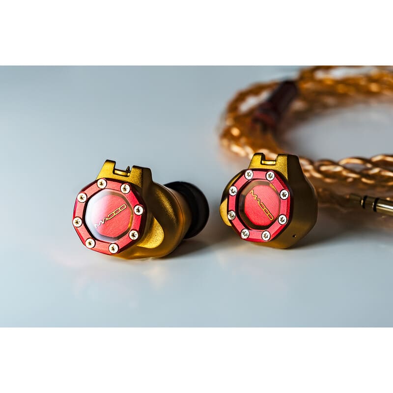 MADOO Typ622 Gold & Red [MDO-T622-ALGR] 買取価格｜フジヤエービック