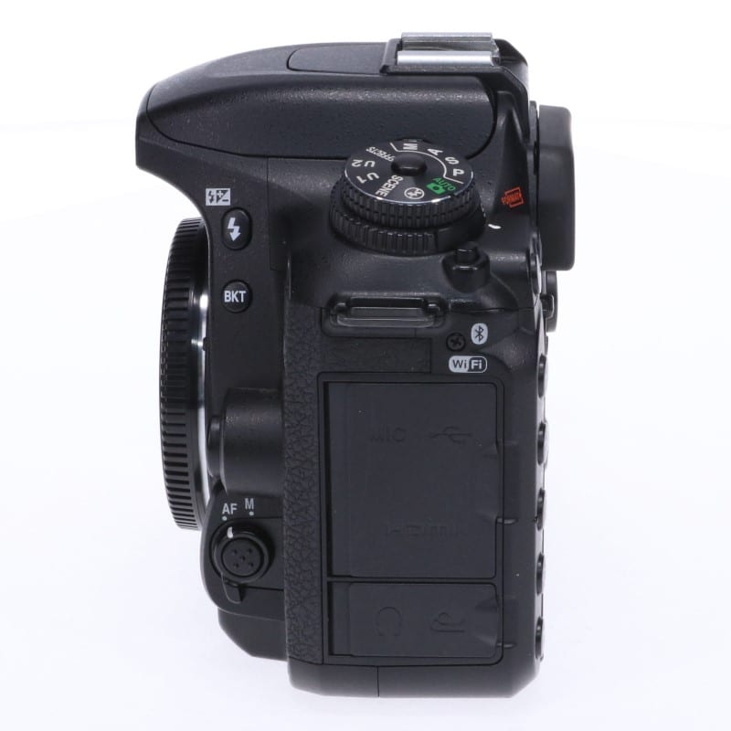 Nikon D7500 ボディ AB-ランク 中古｜フジヤカメラ