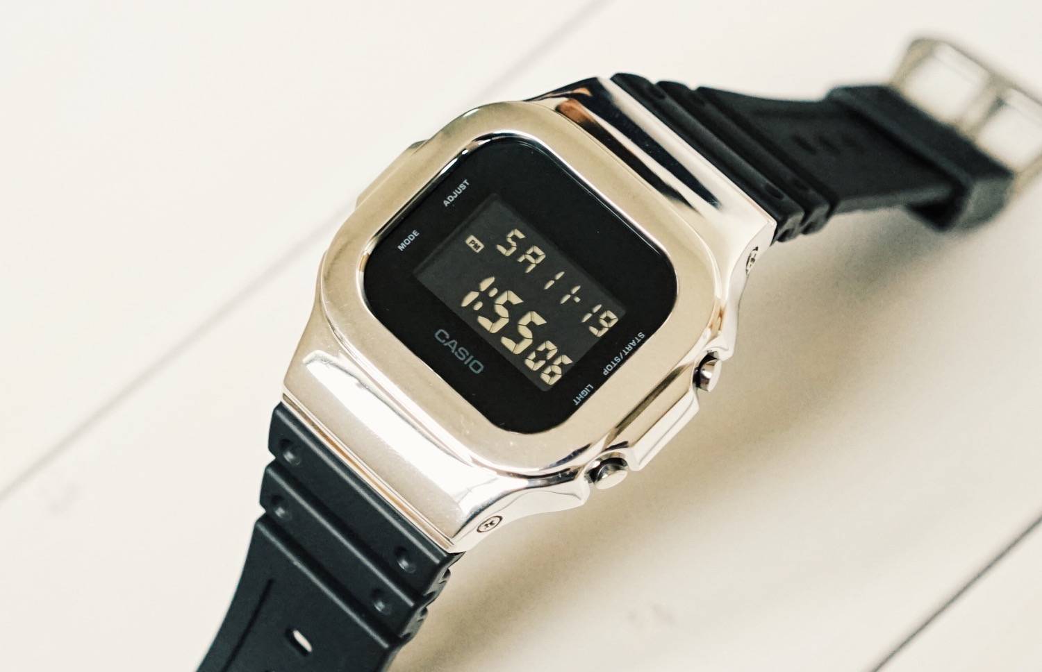 カスタムG-SHOCK『DAMUE』を購入！輝きが最高に格好良い！ | DRESS