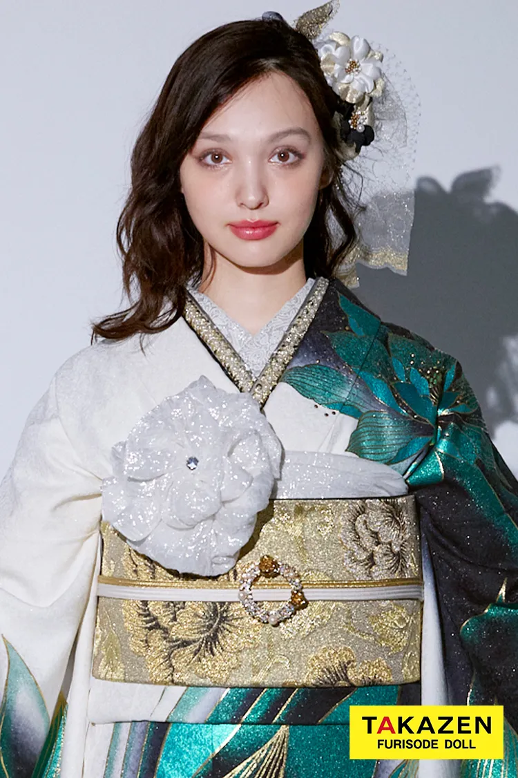 モード 緑/白/黒 牡丹柄/大柄 派手 ギャル系振袖 目立つ かっこいい