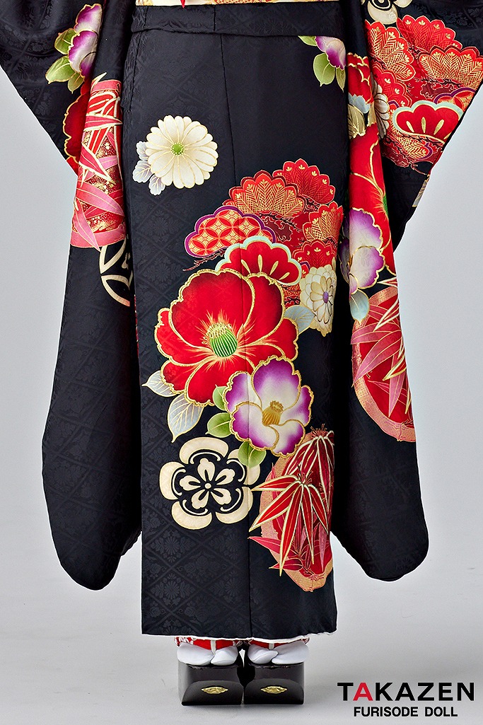 正統派古典 黒/赤 椿柄 シンプル かっこいい 大人っぽい振袖 新野尾