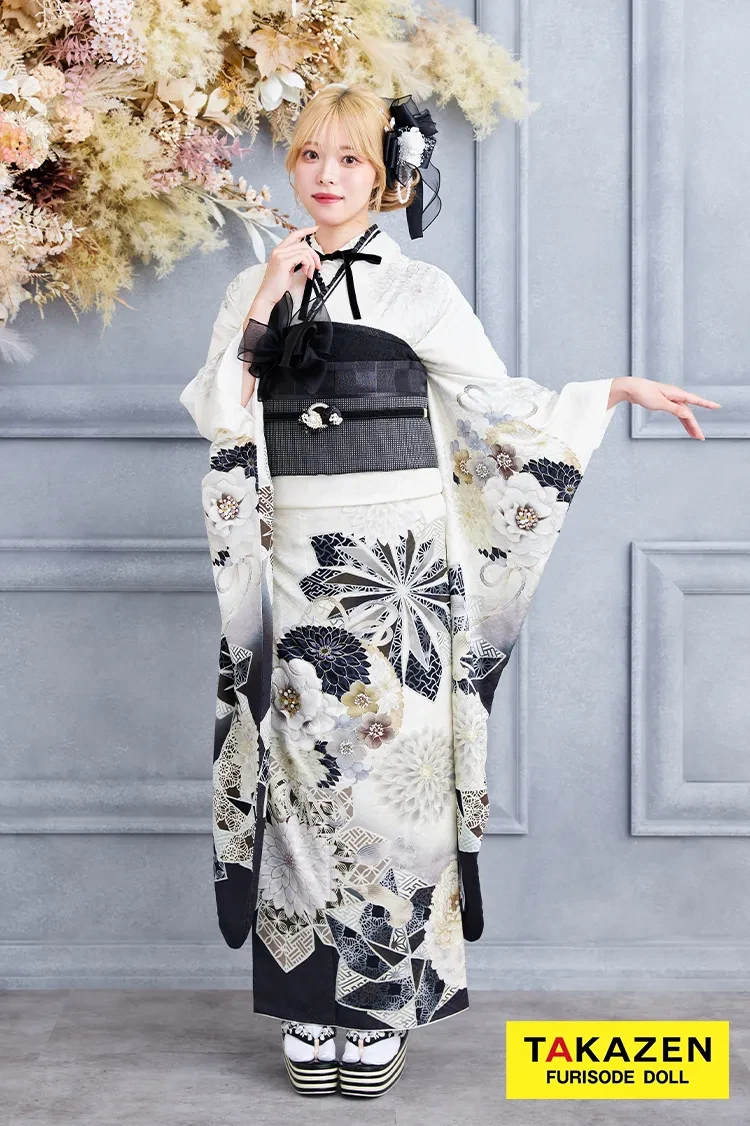 安くてお得！九重×中村里砂ブランド振袖ネットレンタル 白/黒