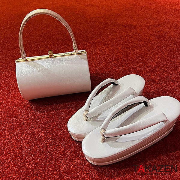 ラメ感オシャレ通販レンタル厚底草履バックセット 白/シルバー｜成⼈式