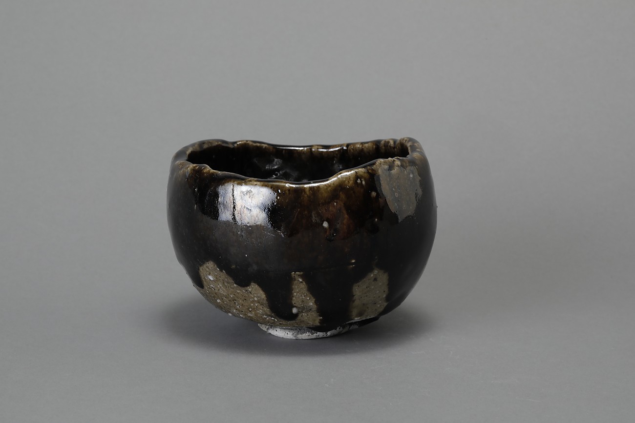 引出黒茶碗 | 茶道具 | ギャラリー器館