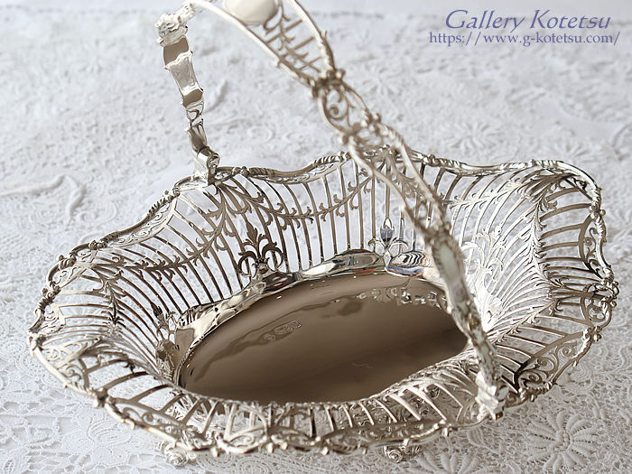 Welcome to ギャラリー虎徹 WEB