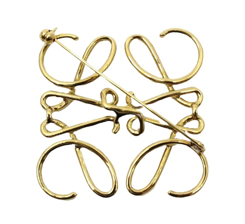 ロエベ アナグラム ブローチ ゴールド金具 買取＆入荷情報 - 質屋小泉