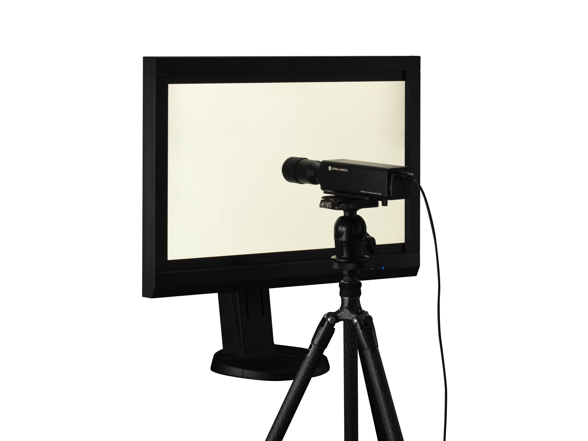 業界最高水準の次世代ディスプレイカラーアナライザー「CA-527」を発売