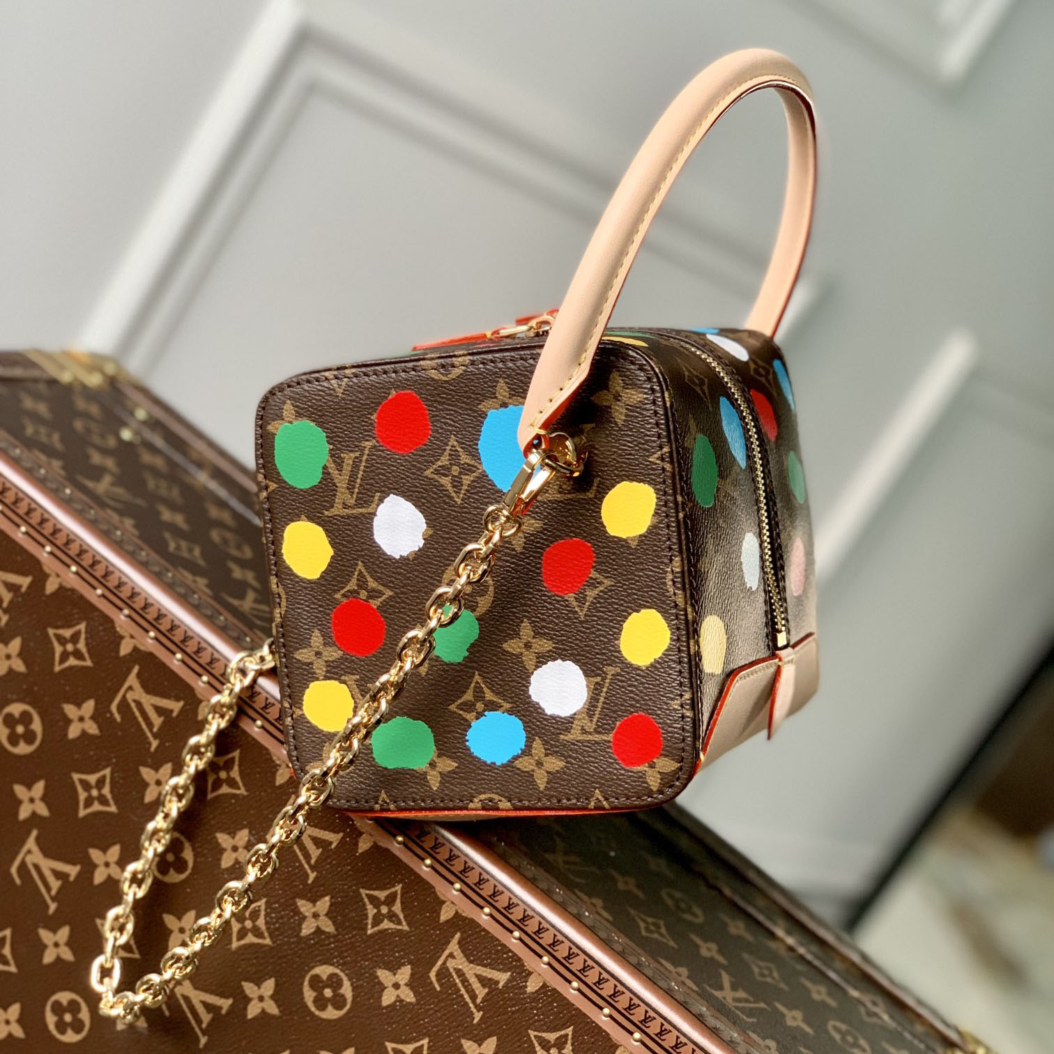 コラボ☆中国限定】ルイヴィトン×草間彌生 ハンドバッグ ルイ