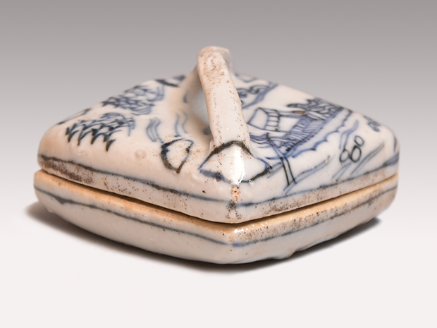 形物染付 隅田川香合 明末頃 | 古美術ささき