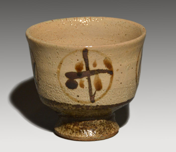 浜田庄司 糠白胴紐鉄絵茶碗 共箱 人間国宝 民藝 R1616お11 浜田庄司 糠