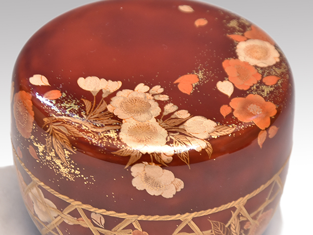 桜吹き寄せ籠 研出し蒔絵 平棗 豊平翠香(作) 共箱 二重箱 | 古美術ささき