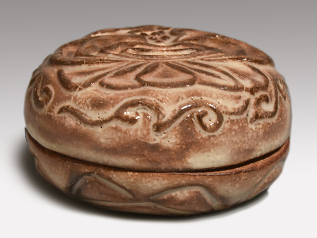 十三代 田原陶兵衛（作) 萩焼 牡丹香合 共箱 | 古美術ささき