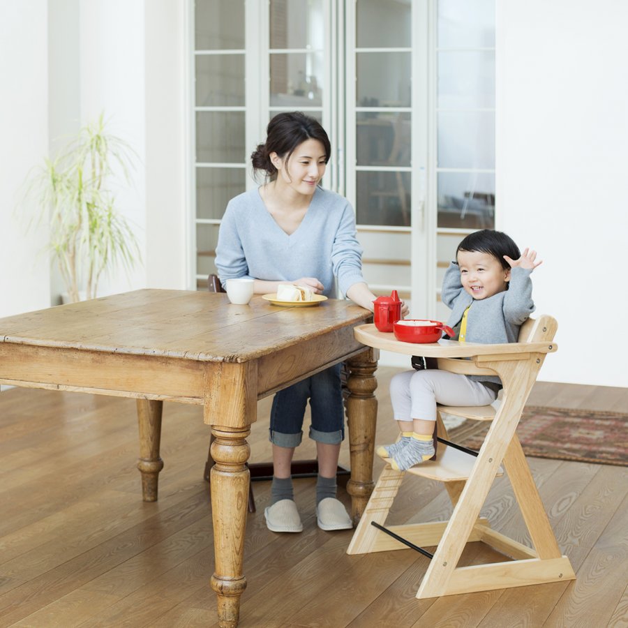 プレミアムベビーチェア S（ナチュラルウッド）」について｜カトージの商品