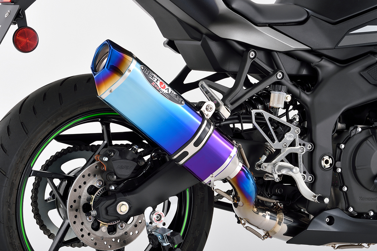 ビートがNinja ZX-4R SE／4RR用フルエキゾーストを発売 | パーツ