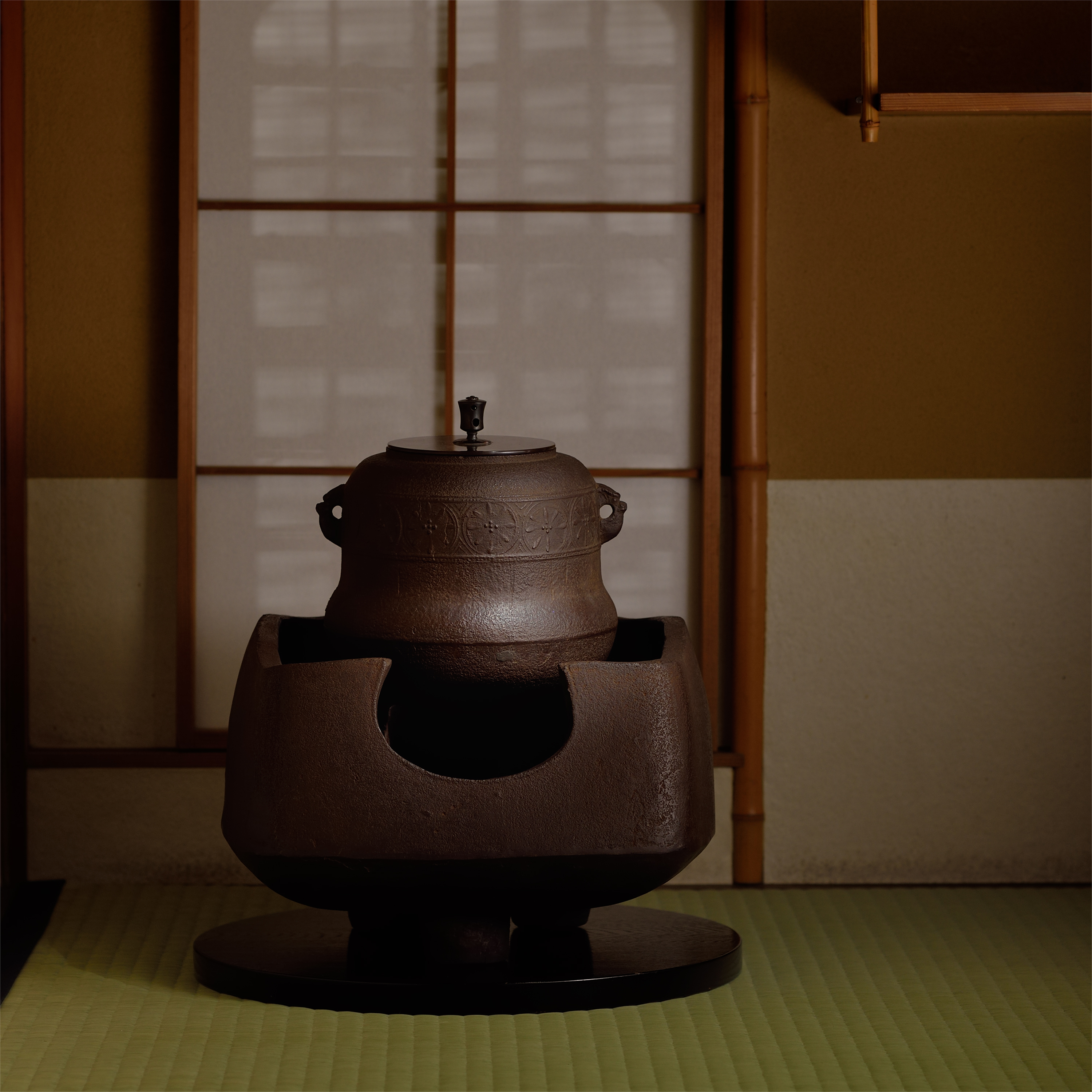 二代 長野垤志 和銑による茶の湯釜 作品展 | 柿傳ギャラリー