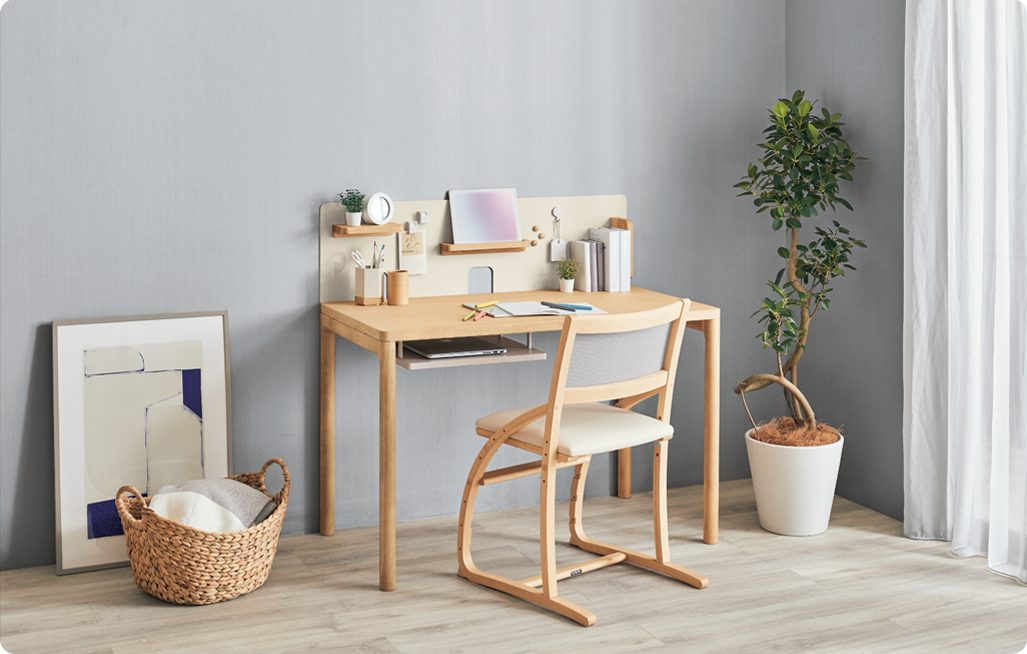 学習机・勉強机ならカリモク家具｜CLEARNEL（クリアネル）特集| 国産