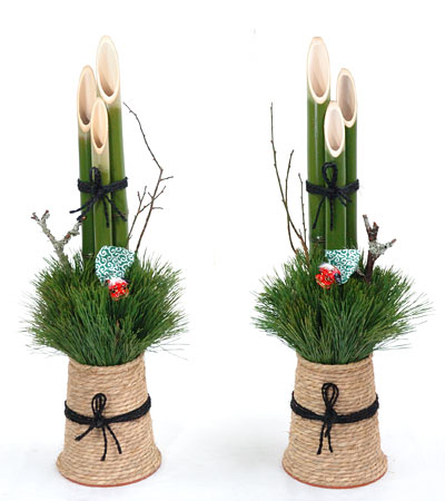 玄関用ミニ門松 「和（なごみ）」【屋外用】（高さ約75cm）の販売