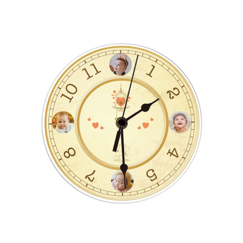 壁掛けアクリル時計をオリジナルデザインで制作｜オリジナルグッズ作成