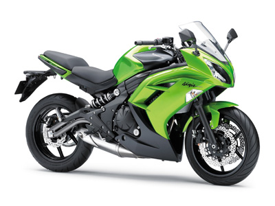 東京モーターショーに「Ninja ZX－14R」など2012年参考