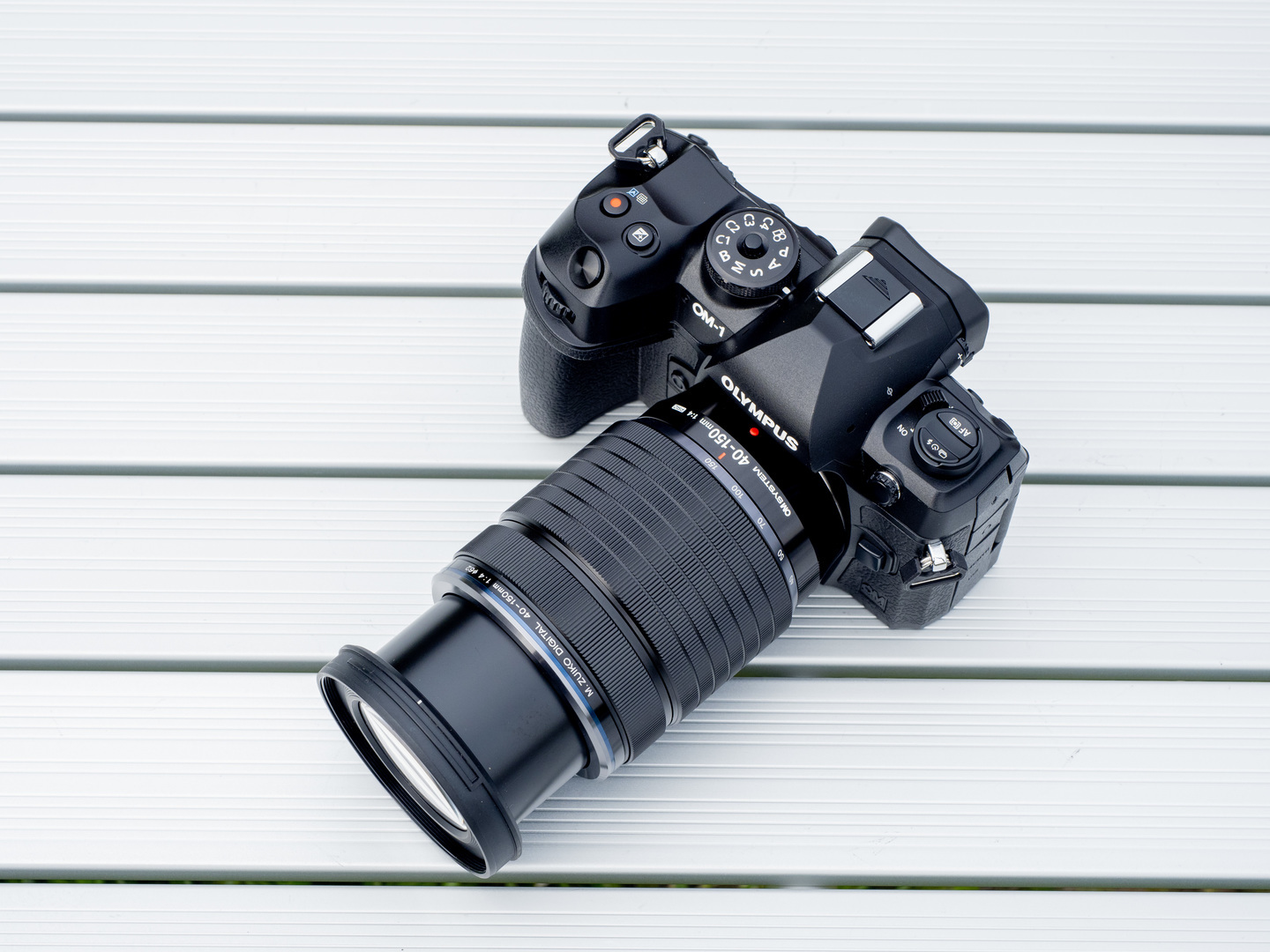 OM SYSTEM M.ZUIKO DIGITAL ED 40-150mm F4.0 PRO レビュー｜礒村浩一