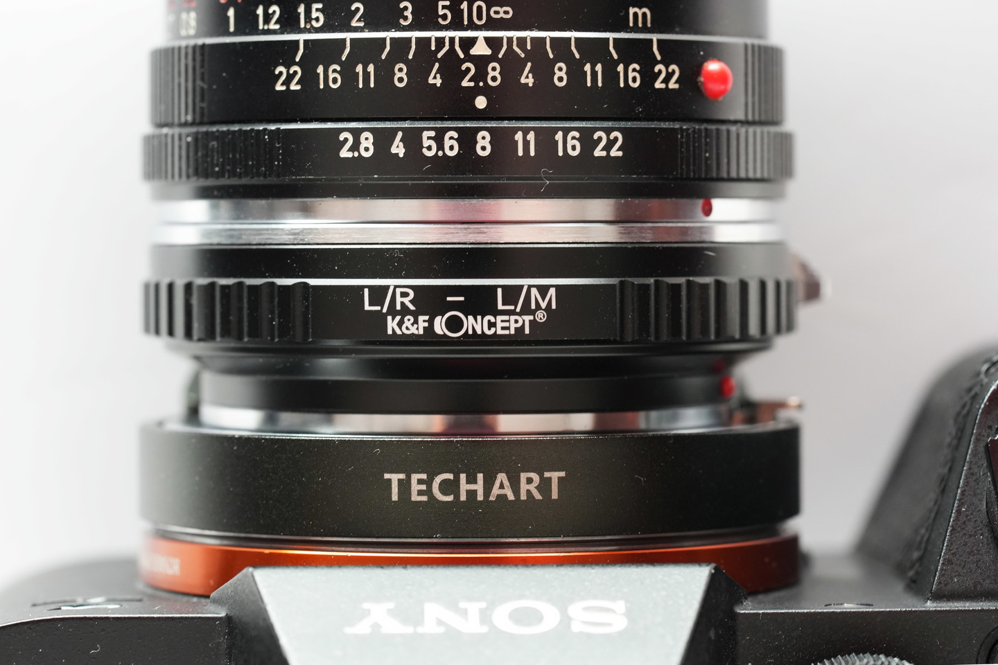 オールドレンズ】コストパフォーマンスの優れたLeicaレンズ「ELMARIT-R