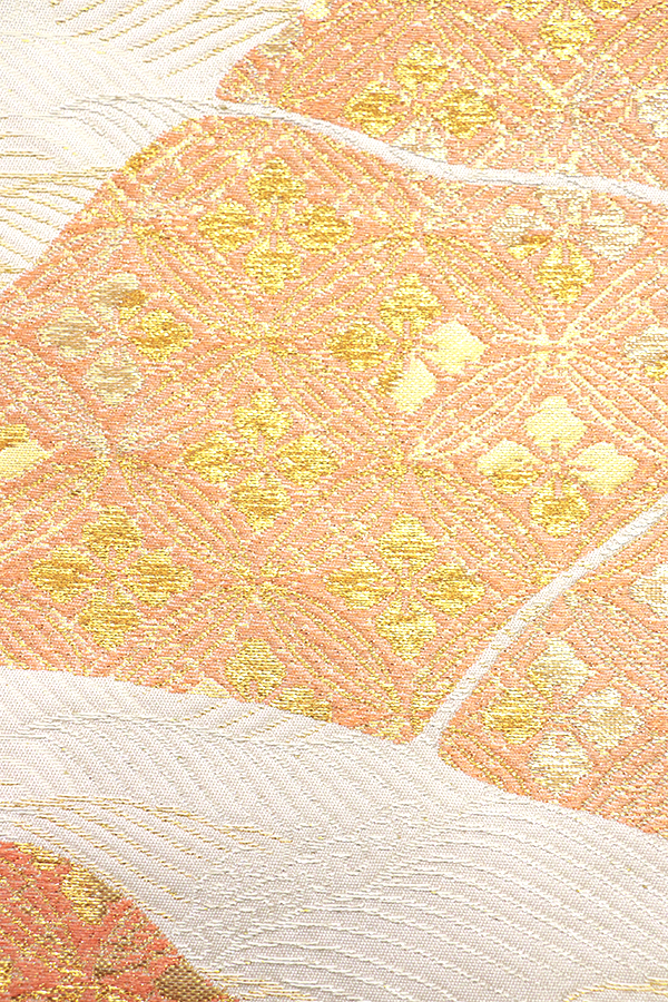 銀座【帯3643】西陣 梅垣織物製 袋帯 練色 波に割菱 七宝花菱文 (証紙