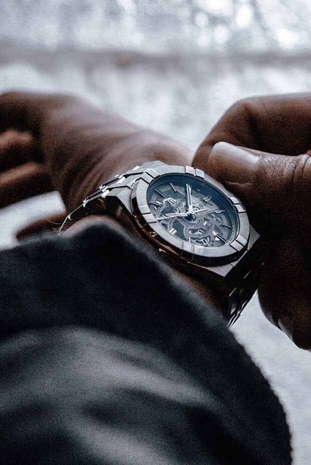 モーリス・ラクロア 『アイコン』で、39mmと42mmで迷うあなたへ贈る